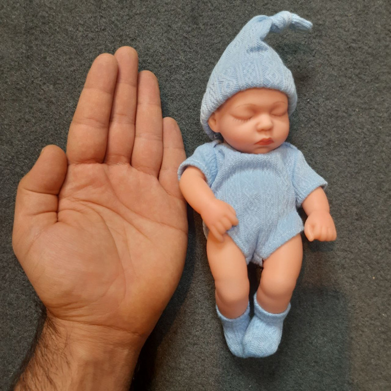 عروسک سیلیکونی وینیل واقعی ۱۹ سانتی با لباس آبی رنگ