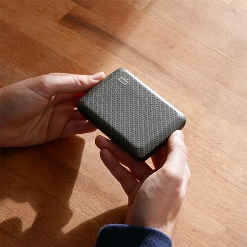 کیف پول هوشمند آلومینیومی V2 - گیره فلزی - نگهدارنده کارت مسدود کننده RFID - دارای حداکثر 10 کارت و اسکناس Image