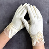 دستکش های زنانه نخی ضد آفتاب،طرح گلدار،سبک،تنفسی و محافظ در برابر اشعه uv،مناسب برای رانندگی،پیاده روی،رنگ شیری Thumbnail