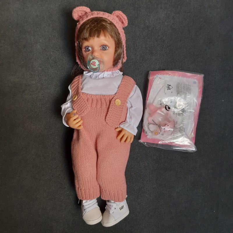 عروسک سیلیکونی وینیل واقعی ۲۲ اینچی(۵۵ سانتیمتر)با لباس کاموایی صورتی رنگ و به همراه لوازم جانبی برای سن +۳ reborn Image