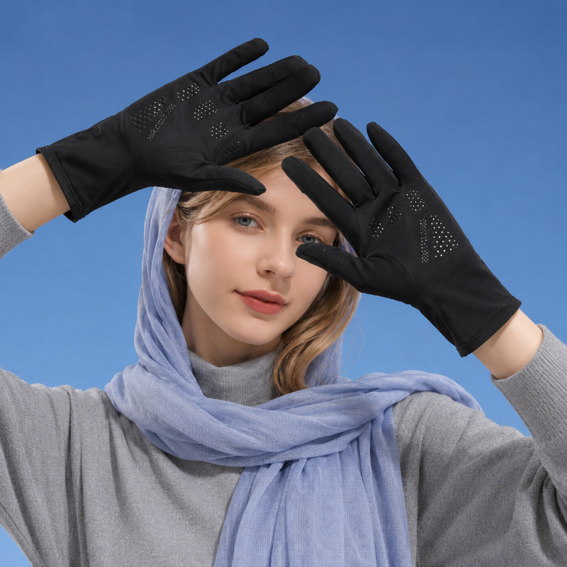 دستکش زنانه ضد آفتاب +UPF50 مشکی – محافظت 99٪ در برابر اشعه UV، سبک، تنفسی و ضد لغزش، مناسب برای رانندگی، پیاده روی، دوچرخه سواری و استفاده روزمره Image
