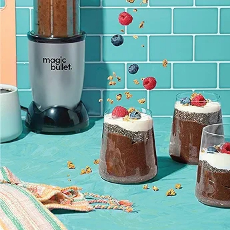 مخلوط کن و اسموتی ساز Magic Bullet با 4 قطعه جانبی با کارایی بالا و طراحی زیبا