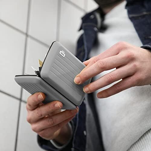 کیف پول هوشمند آلومینیومی V2 - گیره فلزی - نگهدارنده کارت مسدود کننده RFID - دارای حداکثر 10 کارت و اسکناس Image