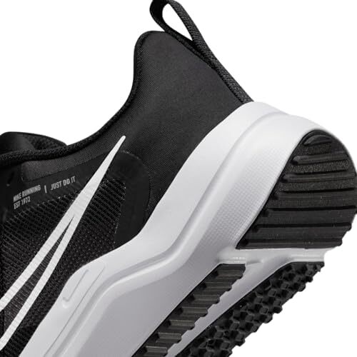 کفش ورزشی زنانه نایک Nike Downshifter 12 Image