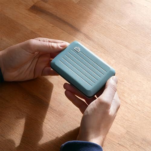 کیف پول هوشمند آلومینیومی V2 - گیره فلزی - نگهدارنده کارت مسدود کننده RFID - دارای حداکثر 10 کارت و اسکناس Image