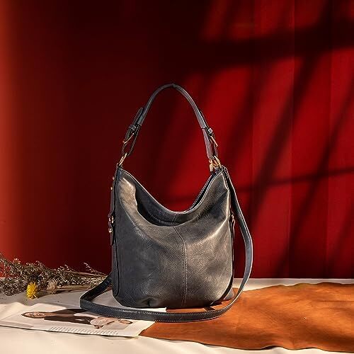 کیف دستی زنانه مونتانا West Hobo کیف های بزرگ و کیف های دستی با گل میخ و بند کراس بادی Image