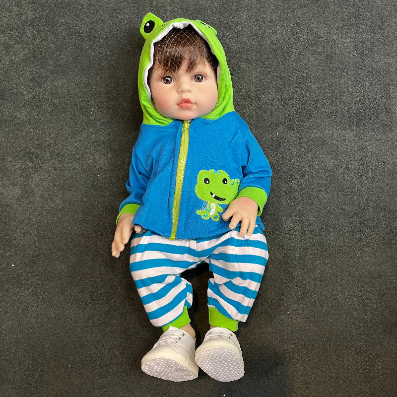 عروسک سیلیکونی وینیل واقعی 18 اینچی(45 سانتیمتر)با لباس آبی رنگ و به همراه عروسک کوچک و لوازم جانبی برای سن +۳ Image