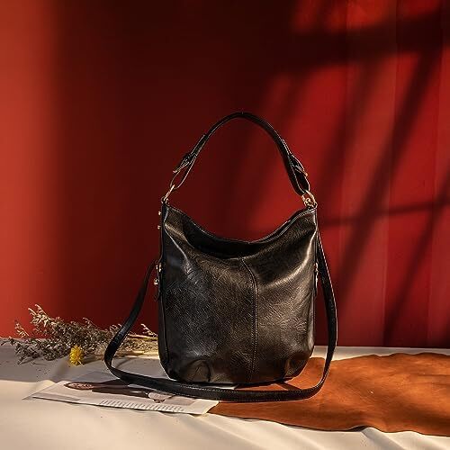 کیف دستی زنانه مونتانا West Hobo کیف های بزرگ و کیف های دستی با گل میخ و بند کراس بادی Image