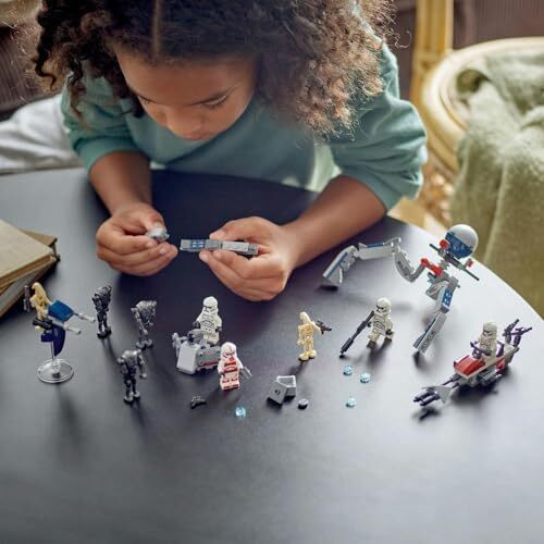 LEGO Star Wars Clone Trooper & Battle Droid Pack Battle Building Toys for Children with Speeder Bike Vehicle, 4 Minifigure and 5 Figure, هدایایی برای پسران و دختران 7 سال به علاوه 75372 Image